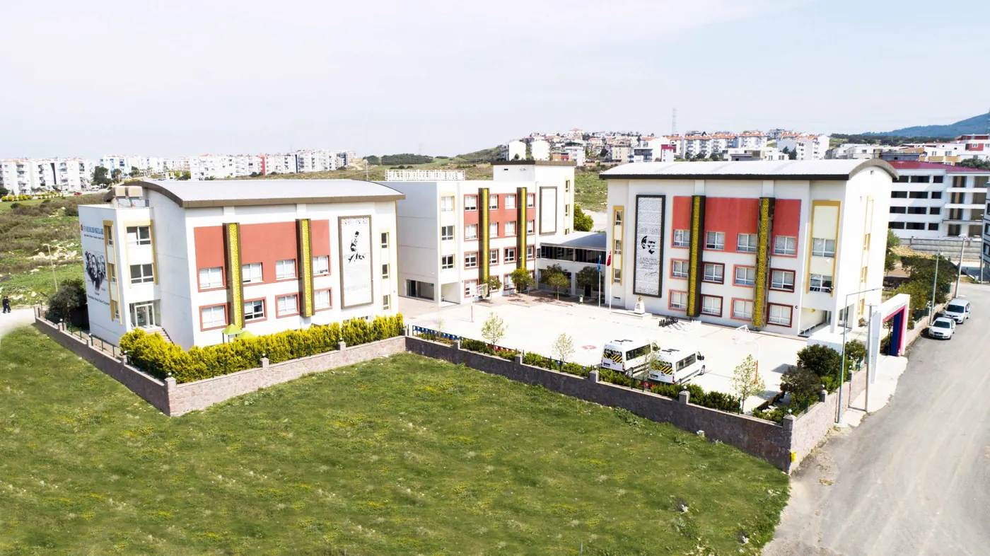 Aliağa Fen Bilimleri Okulu - Eğitim Yapısı Projesi